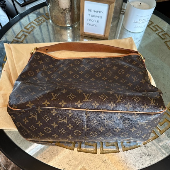 LOUIS VUITTON Authentic 
Monogram Delightful MM - Picture 2 of 8